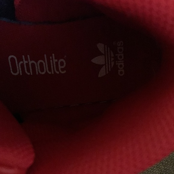 Used great condition Adidas - Picture 6 of 6